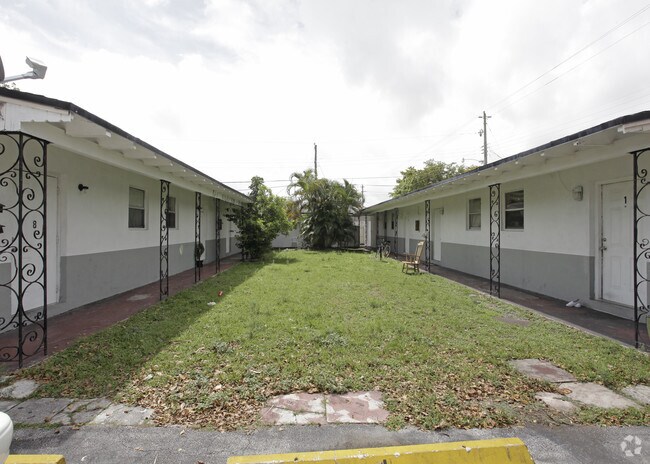 Foto del edificio - 610 NE 4th St