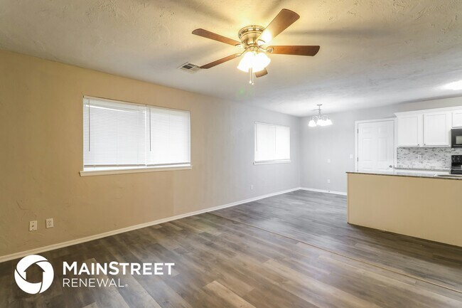 Foto del edificio - 1228 NW 105th St