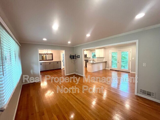 Foto del edificio - 2301 Echo Hills Cir NE