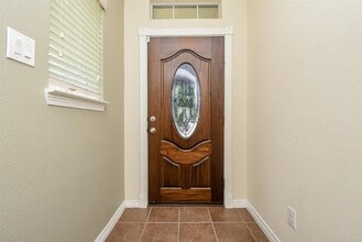 Building Photo - 8908 Clovermist Dr