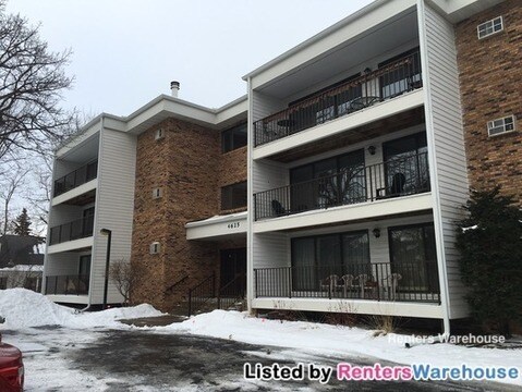 Primary Photo - 4625 Minnetonka Blvd