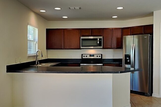 Foto del edificio - 14625 Briarcrest Dr