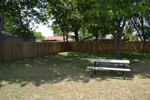Building Photo - 3505 Live Oak Ave