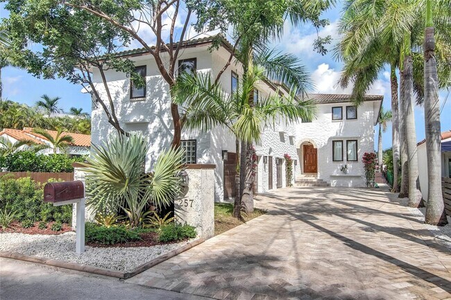 Foto del edificio - 257 N Coconut Ln