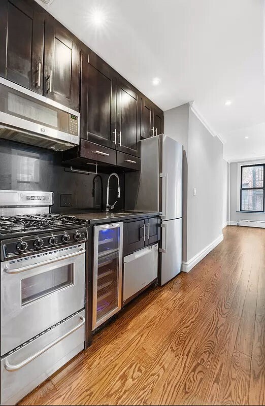Foto del edificio - 336 East 18th Street