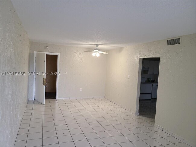 Foto del edificio - 5100 SW 41st St