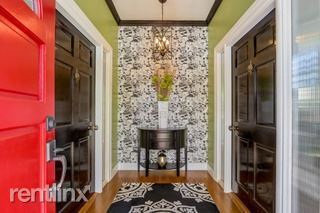 Primary Photo - 2 br, 2 bath House - 20 Clayton Ave