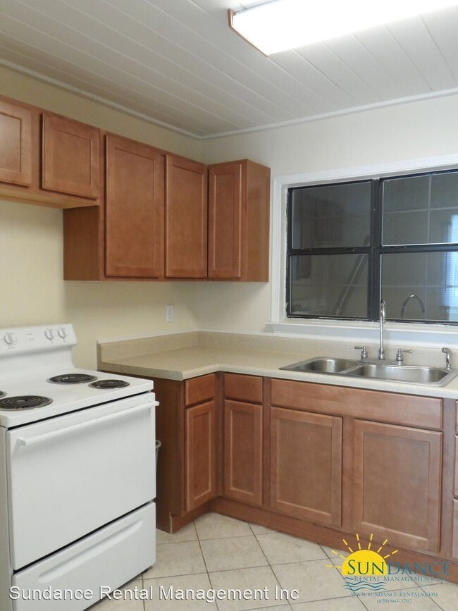 Building Photo - 2 br, 1 bath House - 227 Beulah Street