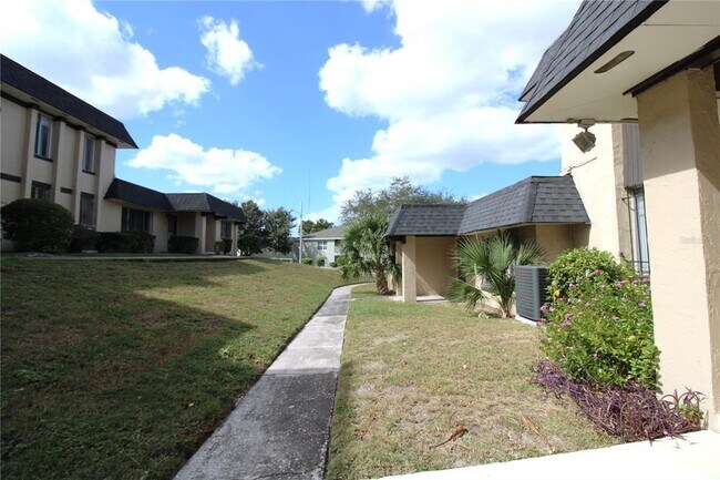 Building Photo - 5410 Idlewild Ct
