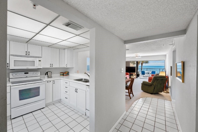 Building Photo - 14950 Gulf Blvd