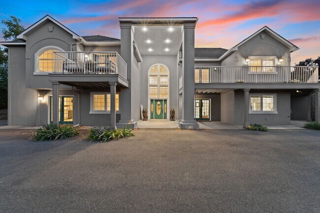 Foto del edificio - 4949 Rau Ln