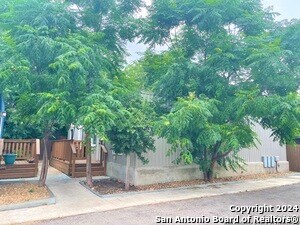 Foto principal - 1033 Rivas St