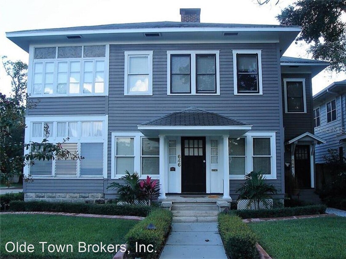 Primary Photo - 2 br, 2 bath House - 646 E RIDGEWOOD ST.