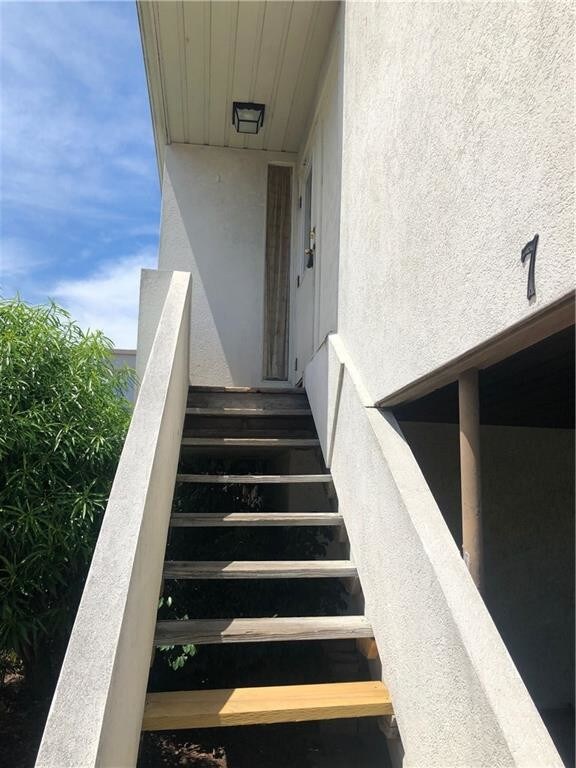 Foto del edificio - 3030 Santa Fe St