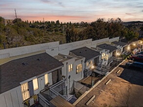 Building Photo - 1281 34th St