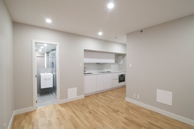 Photo du bâtiment - 3455 Rue Aylmer