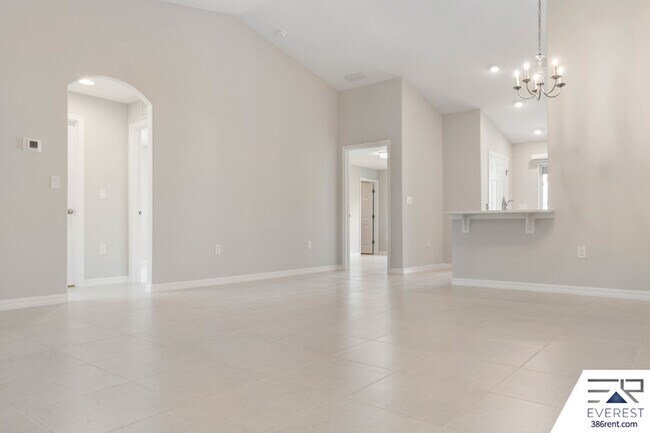 Foto del edificio - 16 Unimay Ct