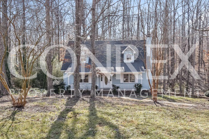 Primary Photo - Spacious Three Bedroom Two Bath