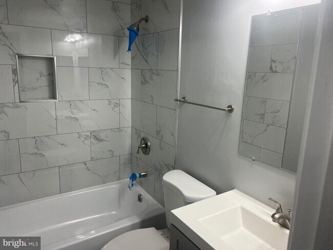 Building Photo - 3689 Kempsford Field Pl
