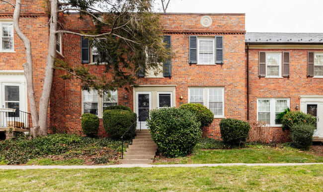 Foto del edificio - 1401 S Barton St #219