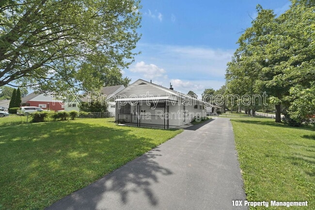 Building Photo - 3985 Ural Ave
