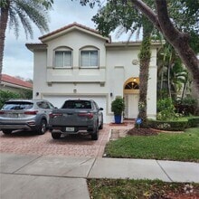 Building Photo - 4533 NW 109th Ct
