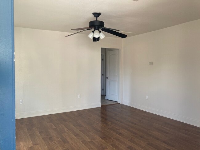 Bedroom - 5306 Wilton Dr