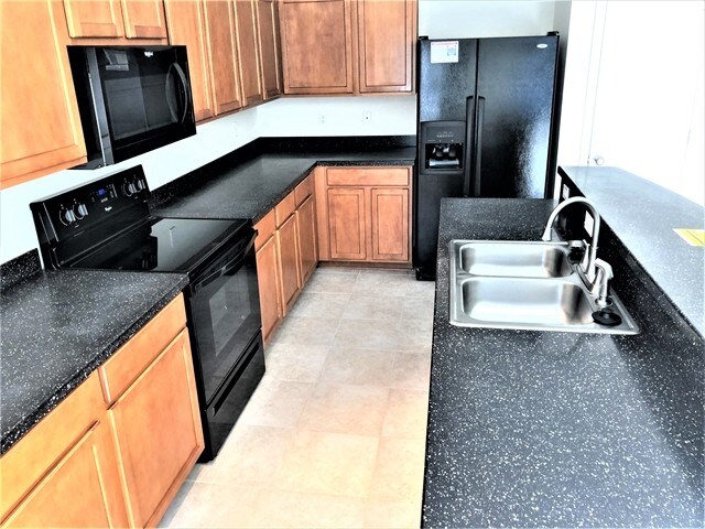 Building Photo - 96032 Waterway Ct
