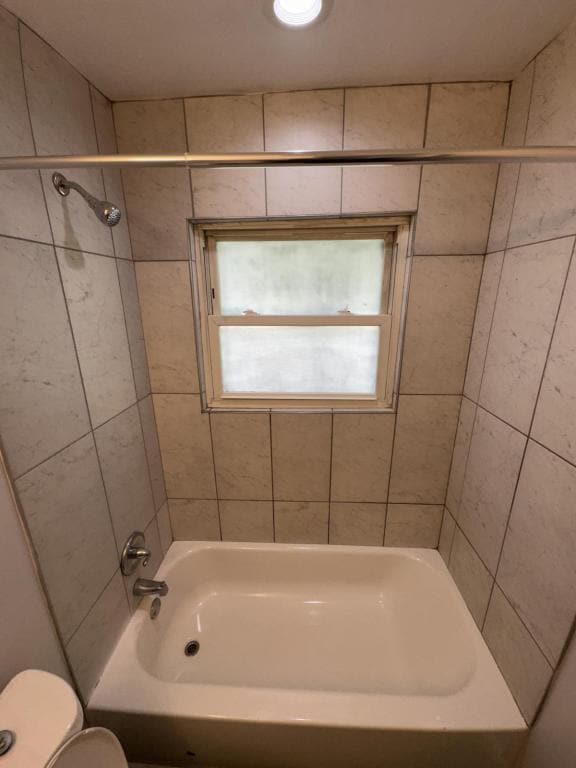 Foto del edificio - 2677 Firtree Ct