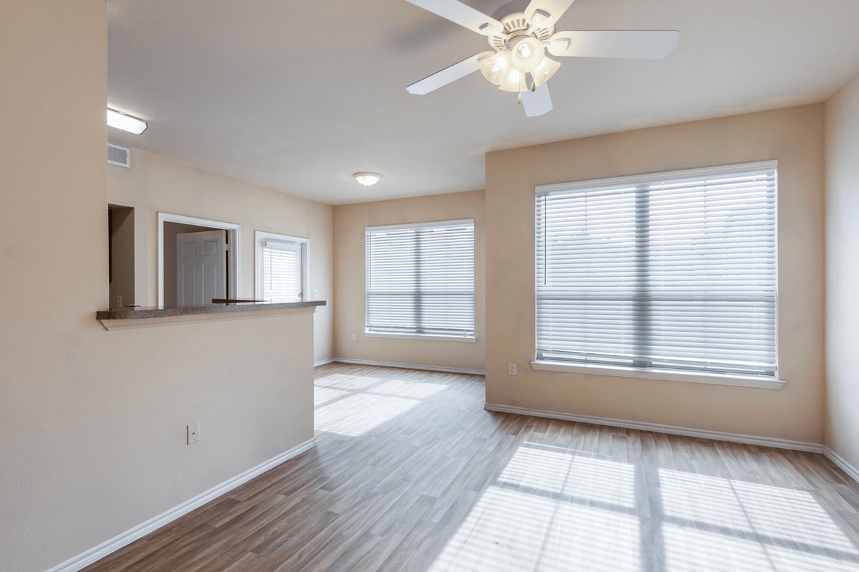 Primary Photo - Nolen Grand Apartments