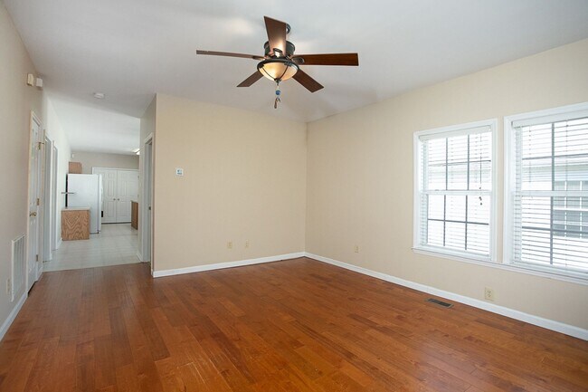 Foto del edificio - Three Bedroom Walltown Abode Within Walkin...