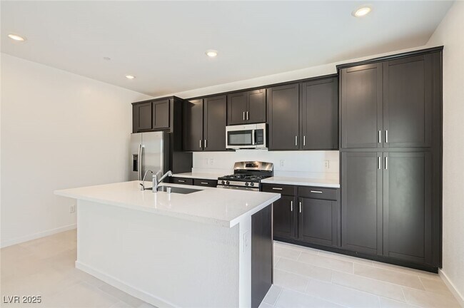 Foto del edificio - 114 Brielle Beacon Ln