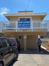 Building Photo - 6679 Del Playa Dr