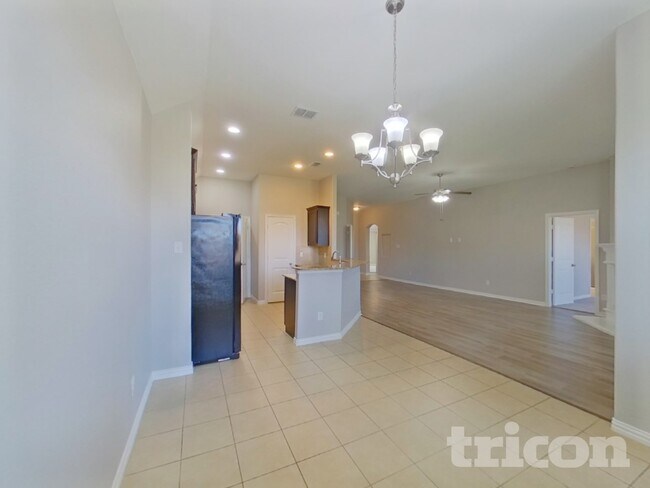 Foto del edificio - 103 Jennie Ct