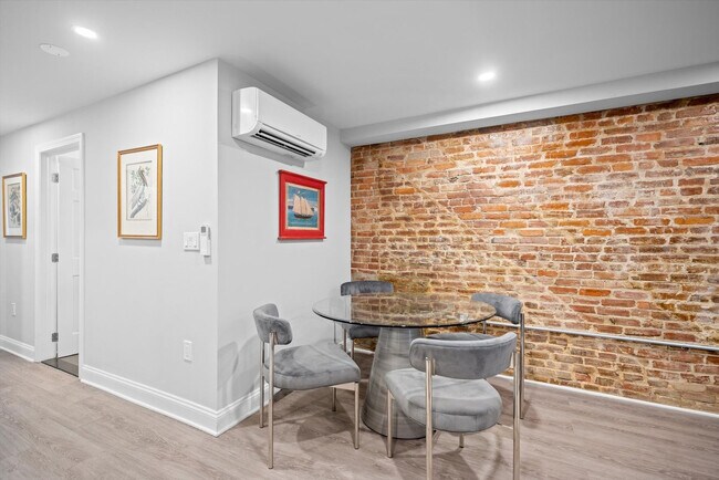 Foto del edificio - 1514 Corcoran St NW