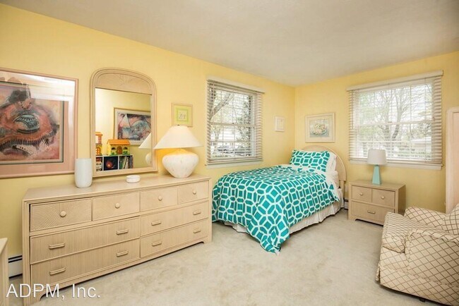 Foto del edificio - 1 br, 1 bath House - 12 Flynn Street