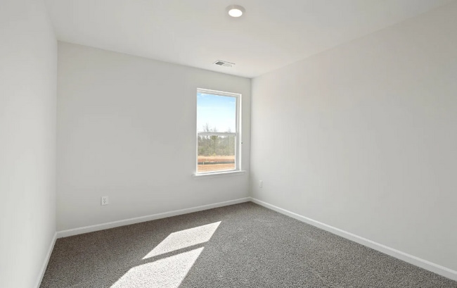 Building Photo - 759 Embark Cir