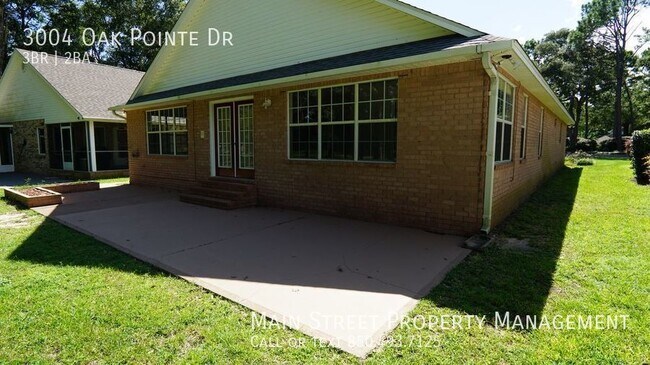 Building Photo - 3004 Oak Point Dr