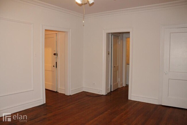 Foto del edificio - 3621 North Broadway