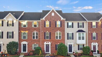 Building Photo - 6405 Walcott Ln