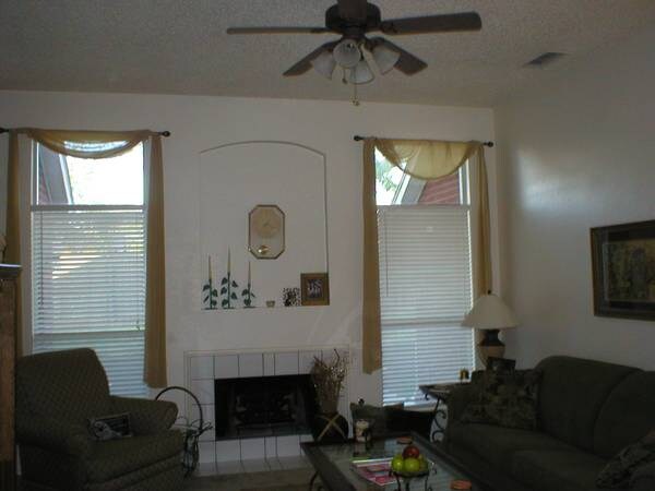 Foto del edificio - 2610 Wandering Oak Dr