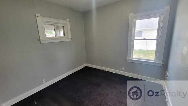 Foto del edificio - Discover Your Dream Home at 1763 Georgia A...