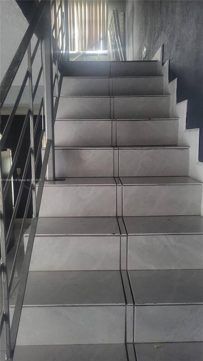 Foto del edificio - 1220 SW 5th St