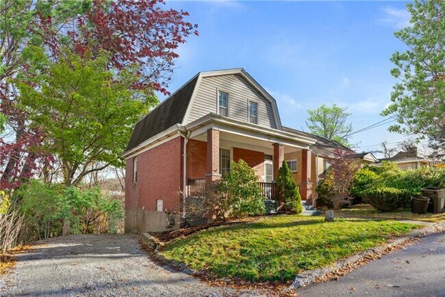 Building Photo - Private Home in Fox Hills