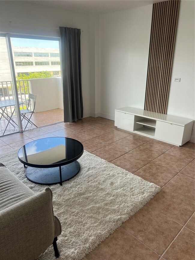 Foto del edificio - 1455 N Treasure Dr