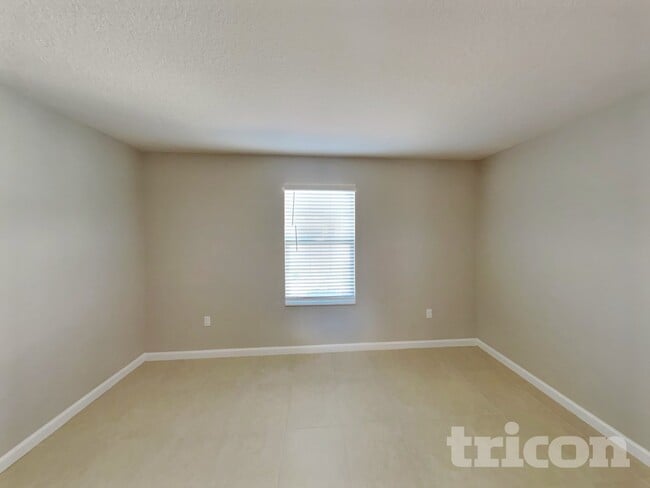 Foto del edificio - 77503 Lumber Creek Blvd