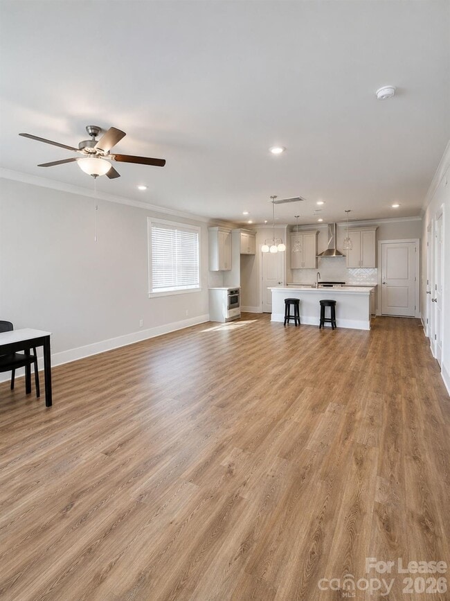 Building Photo - 4638 Dogwood Pl
