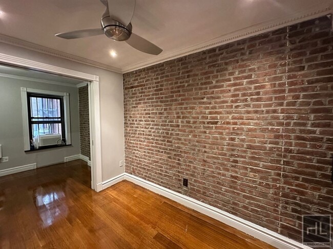 Building Photo - W 53RD ST.