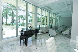 Building Photo - 2501 S Ocean Dr