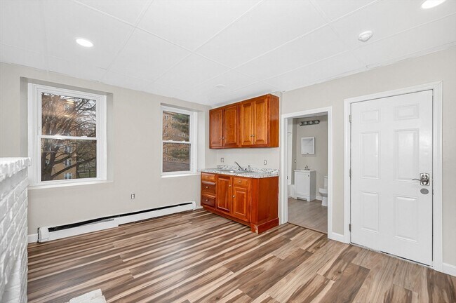 Foto del edificio - 114 Appleton St